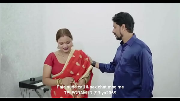 Natkhat Kamwali (2025) Film Pendek Hindi Panas Banget