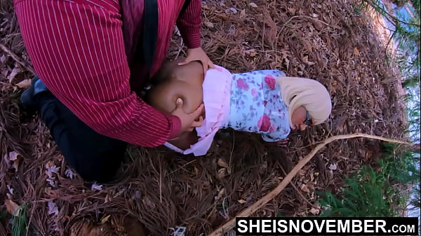 Keponakan Tiri Imutku Yang Polos Sheisnovember – Aku Dihardcore Di Hutan, Ditancap Ganas Ayah Tiriku Yang Kontolnya Besar, Msnovember