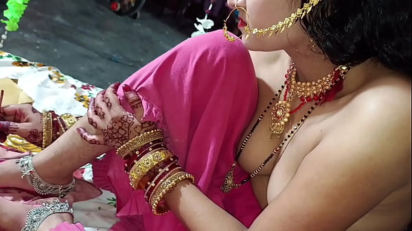 Malam Pertama Pasangan India, Suara Desahan Dan Gerakan Panas Bikin Makin Bernafsu.
