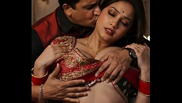 Desi Bengali Bhabhi Nya Tekan2 Susu Panas, Romantika Liar