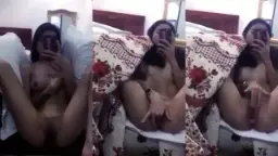 Abg Colmek Depan Cermin Sambil Ngocok Sange