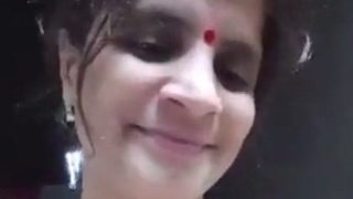 Bokep Desi Aunty Montok Bugil Total – Video Mms Ibu Sexy