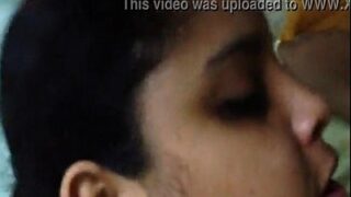 Tonton Video Mesum Bhabhi Gendut Yang Bocor, Bikin Makin Panas!