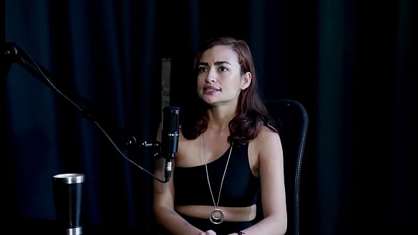 Ibu Ketemu Pesta Seks Anaknya, Belum Sempat Rekaman Sama Waria, Memutuskan Berhenti Untuk Sembuh, Malah Dijuluki “bintang Porno Alim” – Kamilla Werneck (sheer/red)