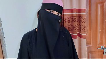 Jasmine Si Jilbab Nakal Digebukin Sama Orang Asing Sampe Crot