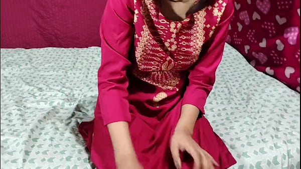 Desi Indian Cewek Tiri Ngewe Romantis Sama Kakak Tiri Pakai Audio Hindi.