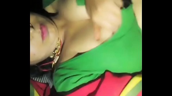 Tonton Desi Aunty Pamer Tetek Montok