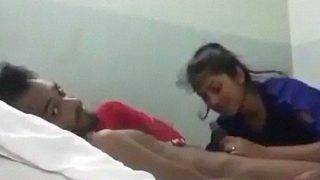 Cewek India Ngehisap Kontol Oral Xxx