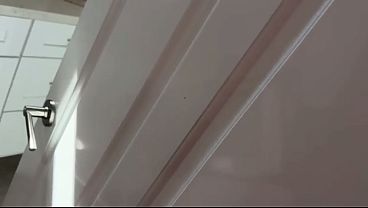 Ibu Tiri Montok Penuh Rahasia, Hasrat Liar Membara Di Rumah, Lauren Phillips Dan Scott Stark Bikin Makin Panas.