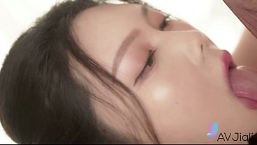 Gadis China Seksi Ban Ban Digebukin Keras Sampai Meraung.