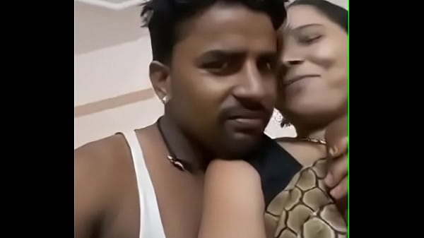 Desi Aunty Lagi Diteken, Montoknya Makin Minta Digeber