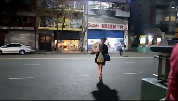 Di Tengah Wabah Dan Gegeran Rock And Roll, Dalam Karantina Total, Nyokap Temenku Ke Supermarket Dan Dapat Dua Jenis Siapa Aja.