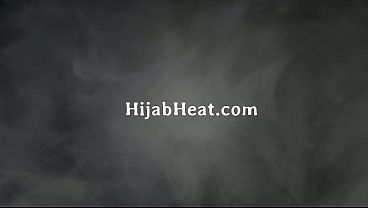 Gadis Arab Muslim Sok Suci Digilir Serempak Di Kantor