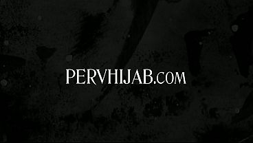 Ibu Tiri Muslim Ngajarin Anak Tiri Arab Yang Sangean Ngentot – Chloe Amour, Mira Luv, Arin Jones