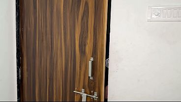 Kakak Tiri Menggantikan Pacar Yang Kurang Puas