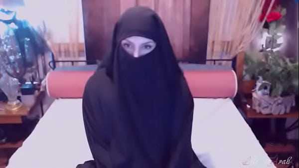 Gadis Arab Nakal Bayar Utang Ke Gurunya Dengan Cara Mesum